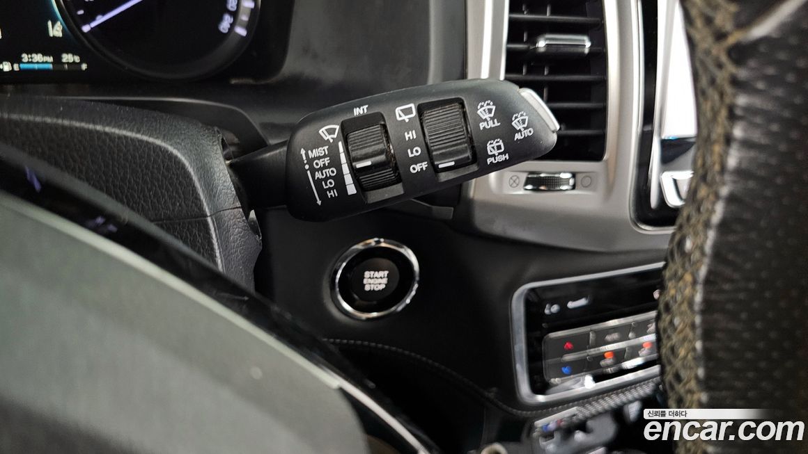 KG_Mobility_Ssangyong Rexton 2018