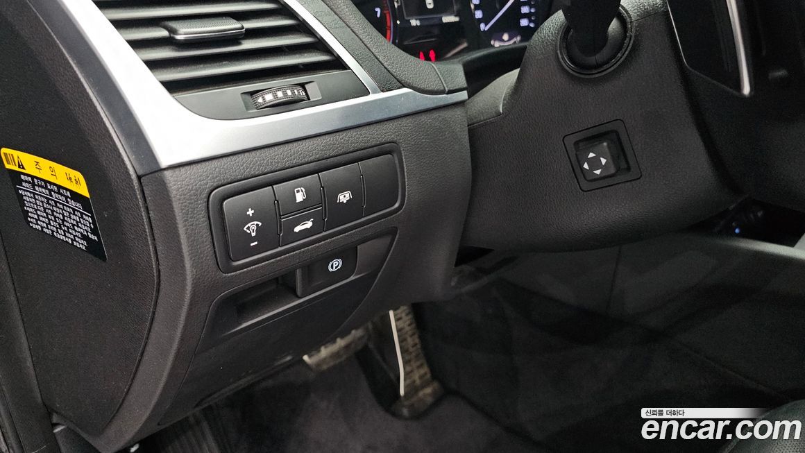 Hyundai Genesis 2014