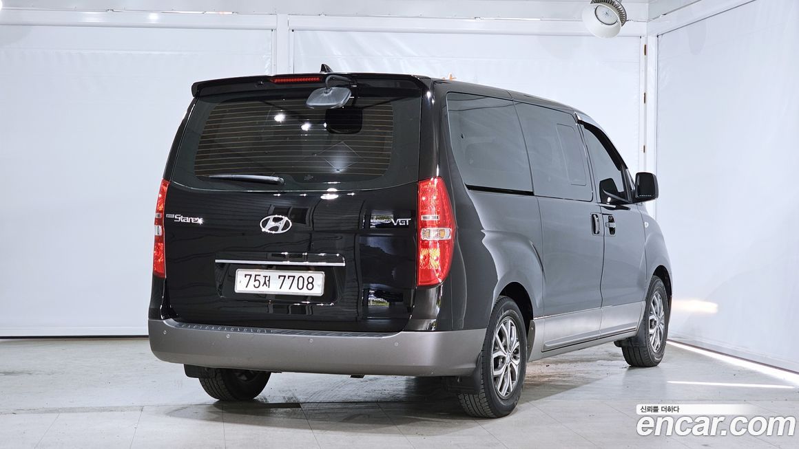 Hyundai Starex 2017