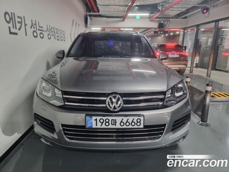 Volkswagen Touareg 2014
