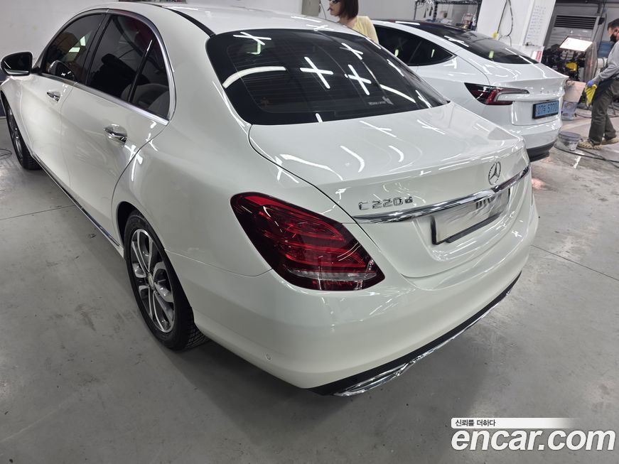 Mercedes-Benz C-Class 2016