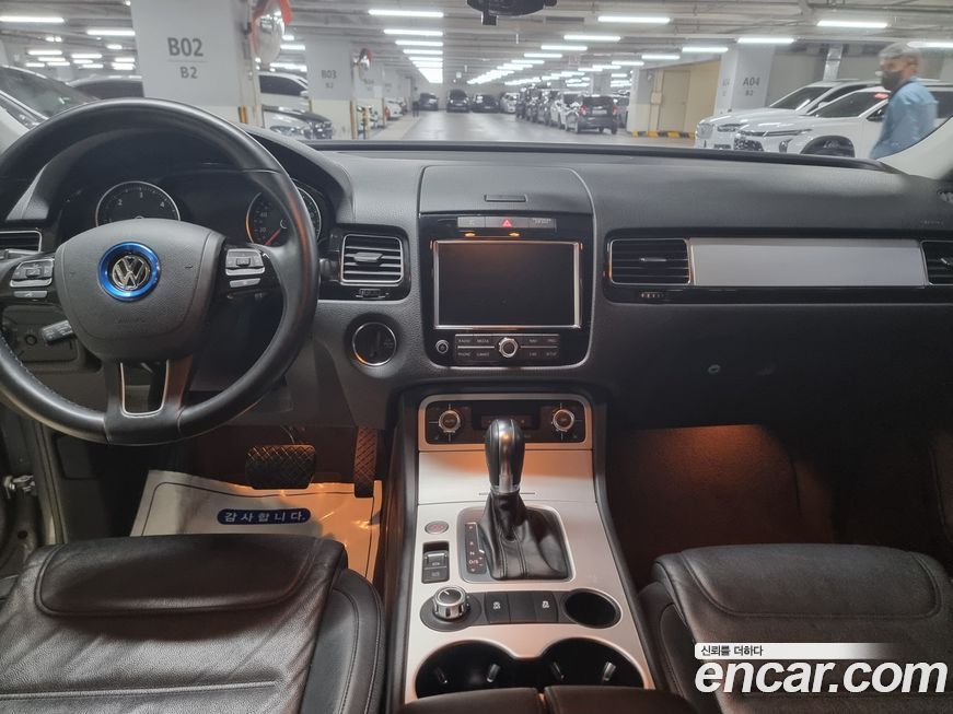 Volkswagen Touareg 2014