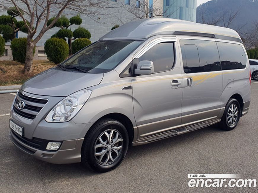 Hyundai Starex 2016