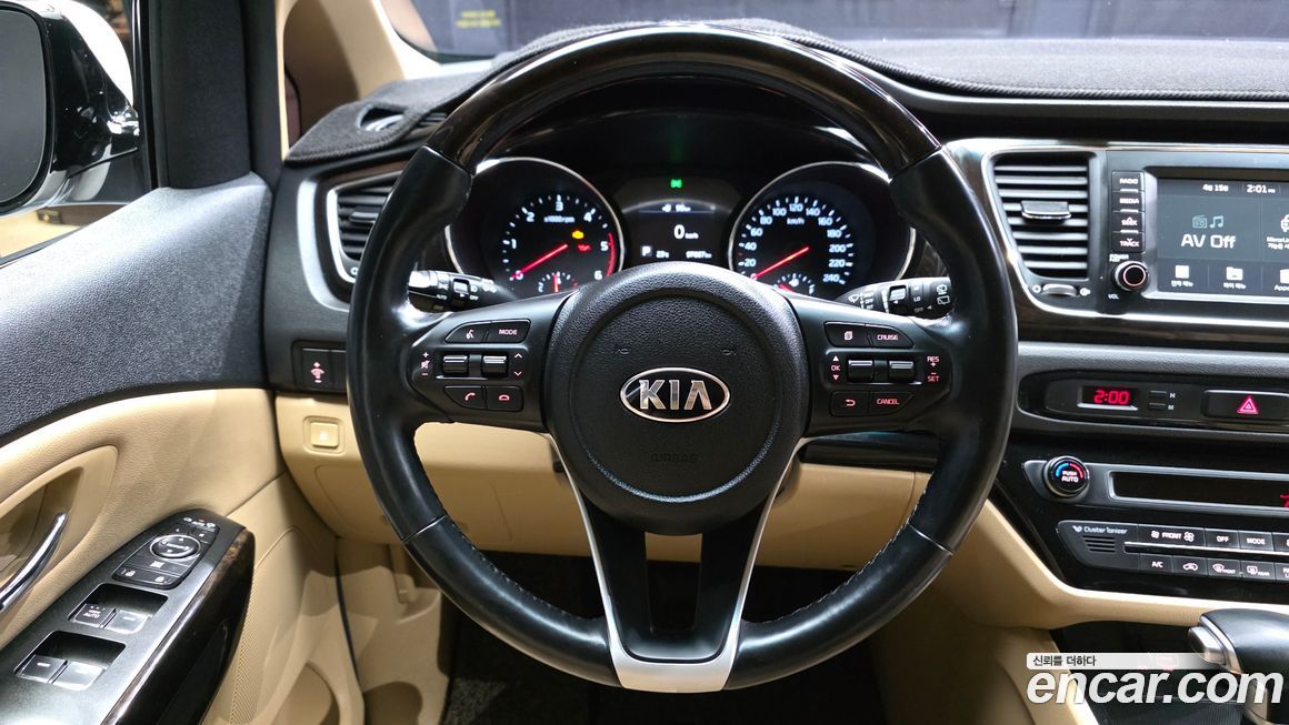 Kia Canival 2019
