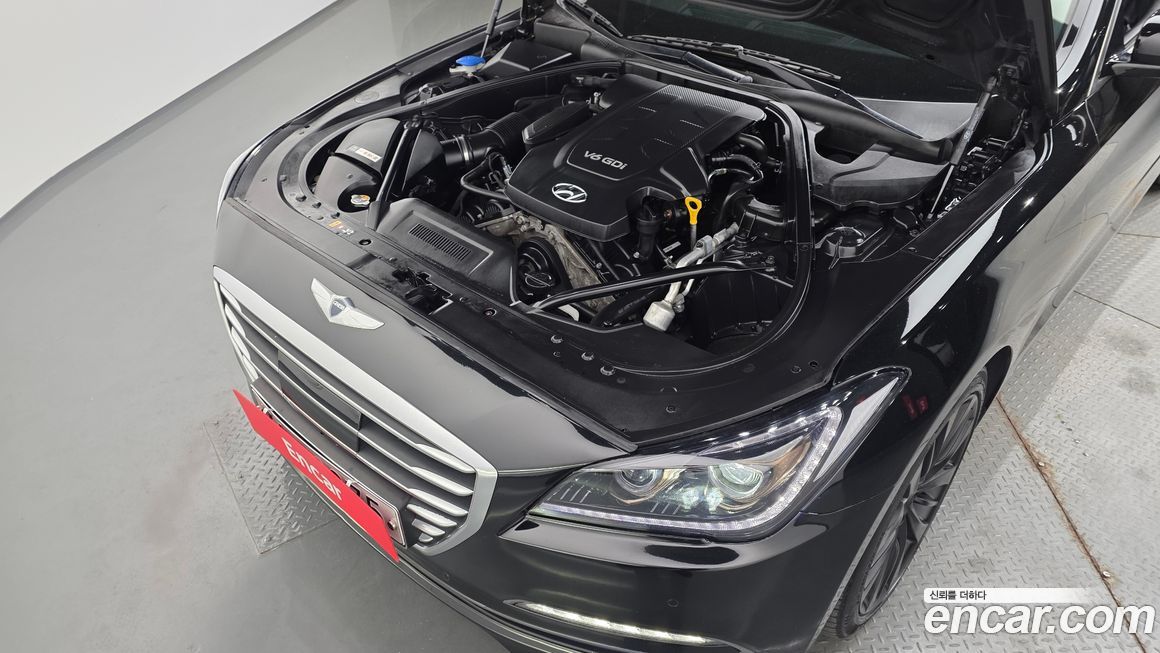 Hyundai Genesis 2016