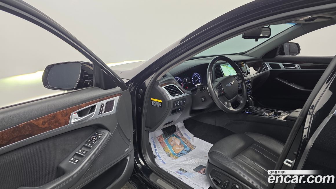 Hyundai Genesis 2016