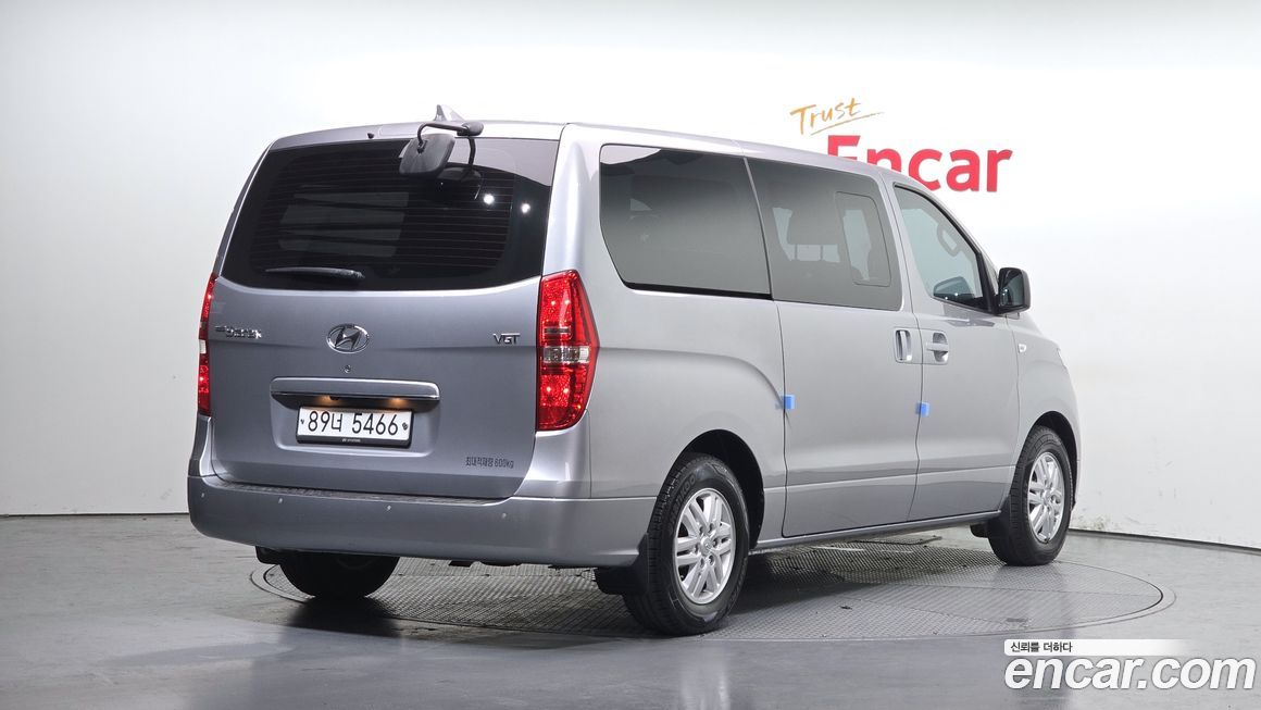 Hyundai Starex 2020