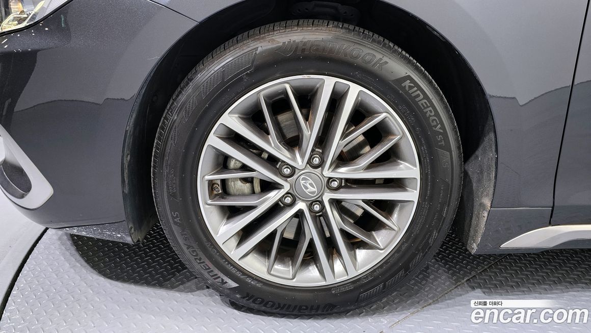 Hyundai Grandeur 2019