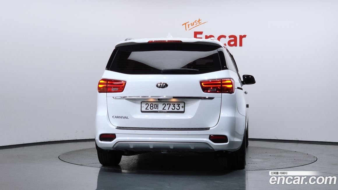 Kia Canival 2019