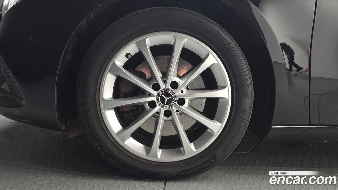 Mercedes-Benz A-Class 2019