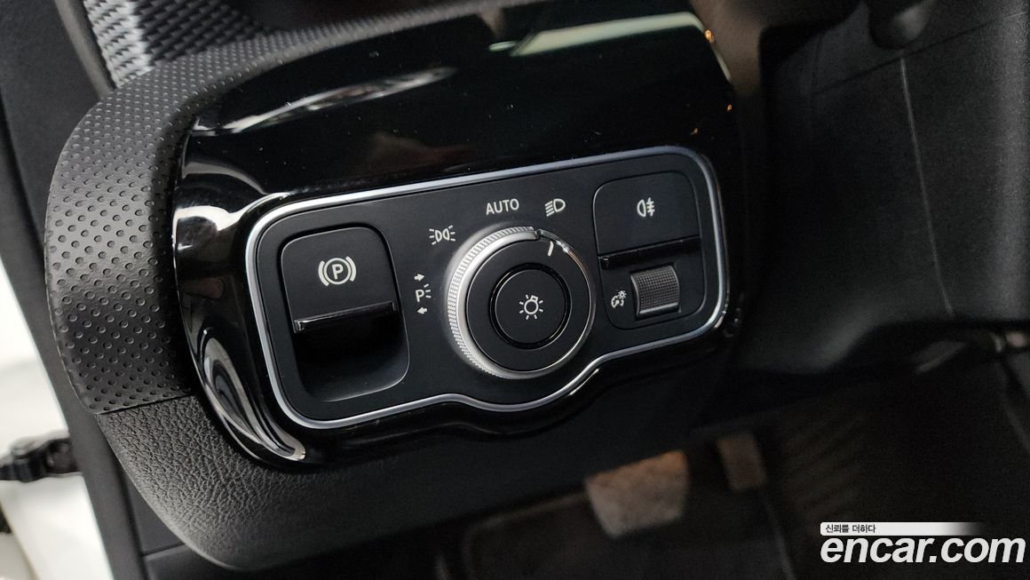 Mercedes-Benz A-Class 2021