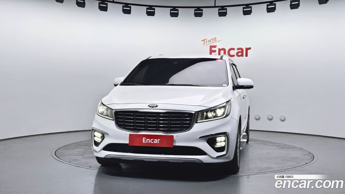 Kia Canival 2020