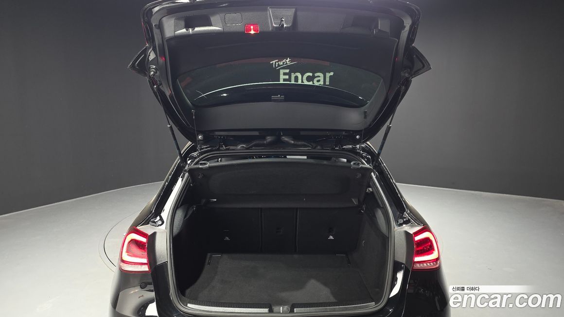 Mercedes-Benz A-Class 2019