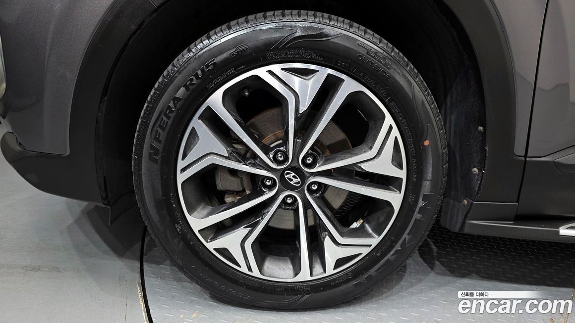 Hyundai Santafe 2019