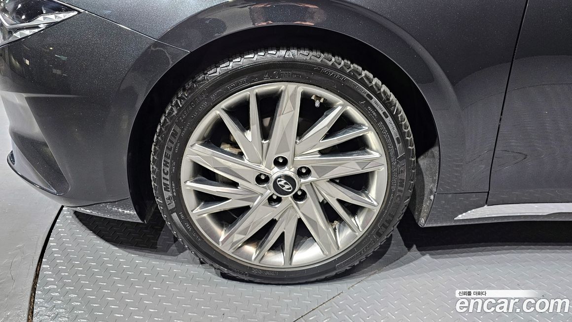 Hyundai Grandeur 2022