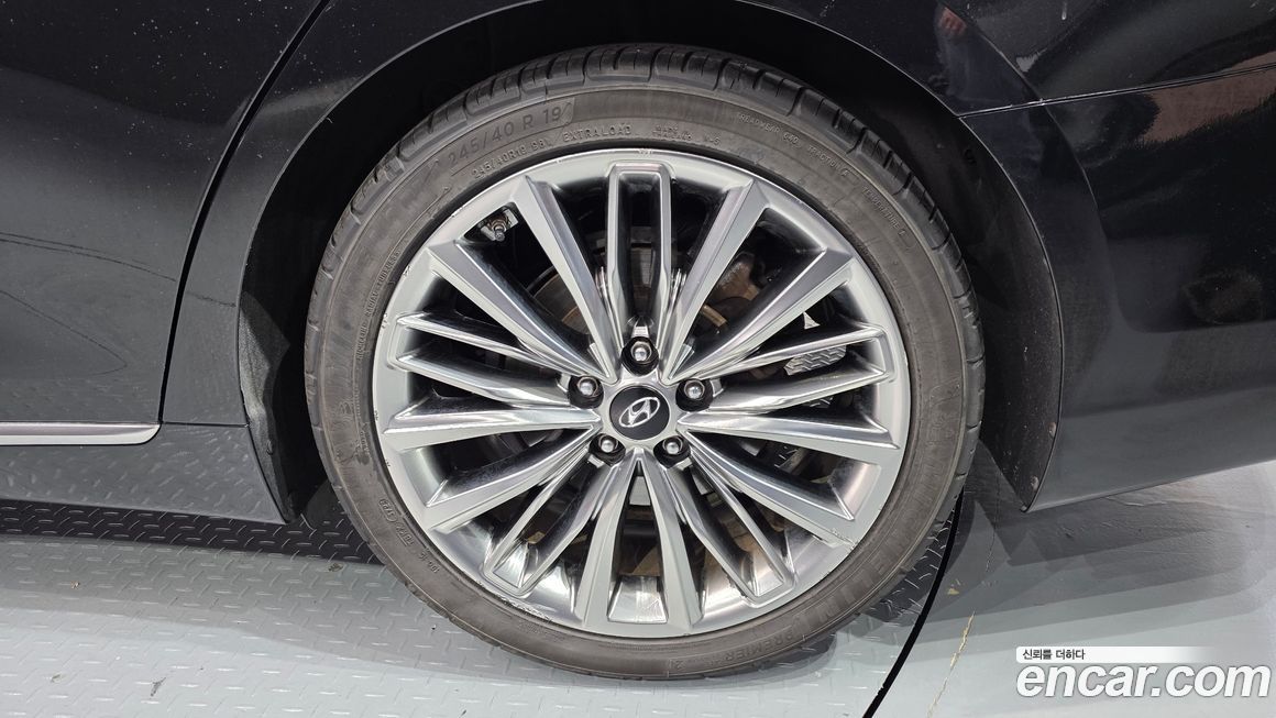 Hyundai Grandeur 2019