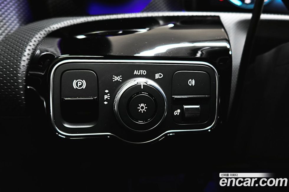 Mercedes-Benz A-Class 2021