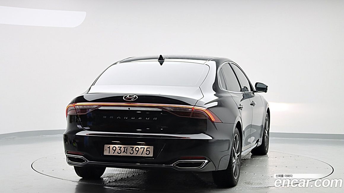 Hyundai Grandeur 2022