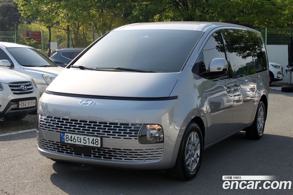 Hyundai Staria 2023