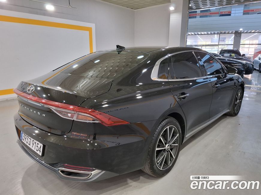 Hyundai Grandeur 2022