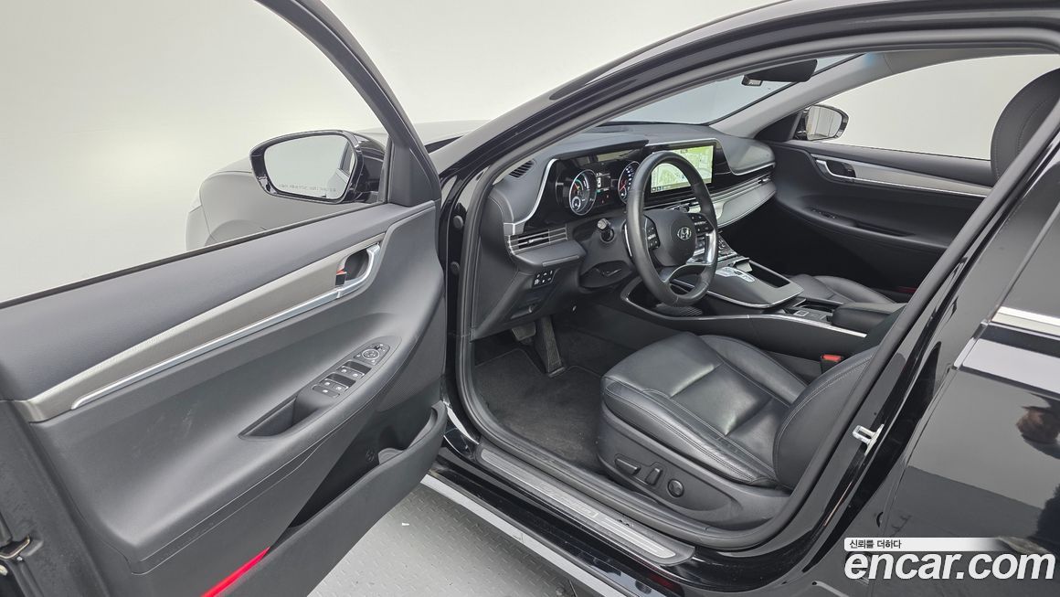 Hyundai Grandeur 2021