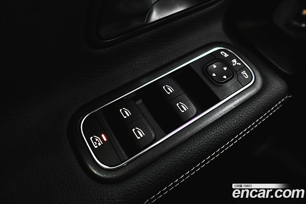 Mercedes-Benz A-Class 2021