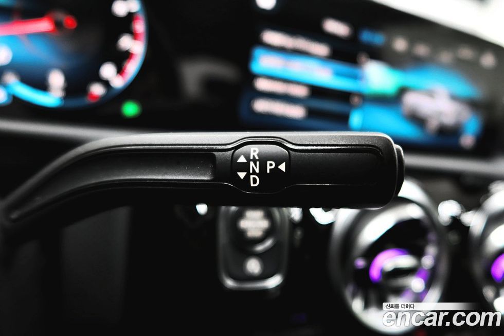 Mercedes-Benz A-Class 2021