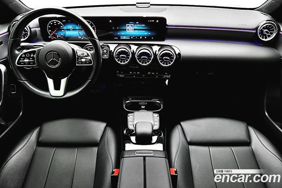 Mercedes-Benz A-Class 2021