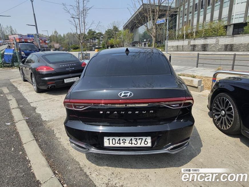 Hyundai Grandeur 2021