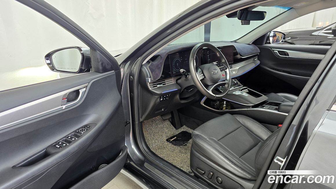 Hyundai Grandeur 2021