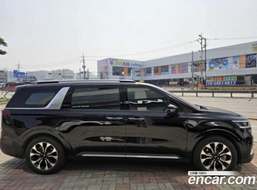 Kia Canival 2021