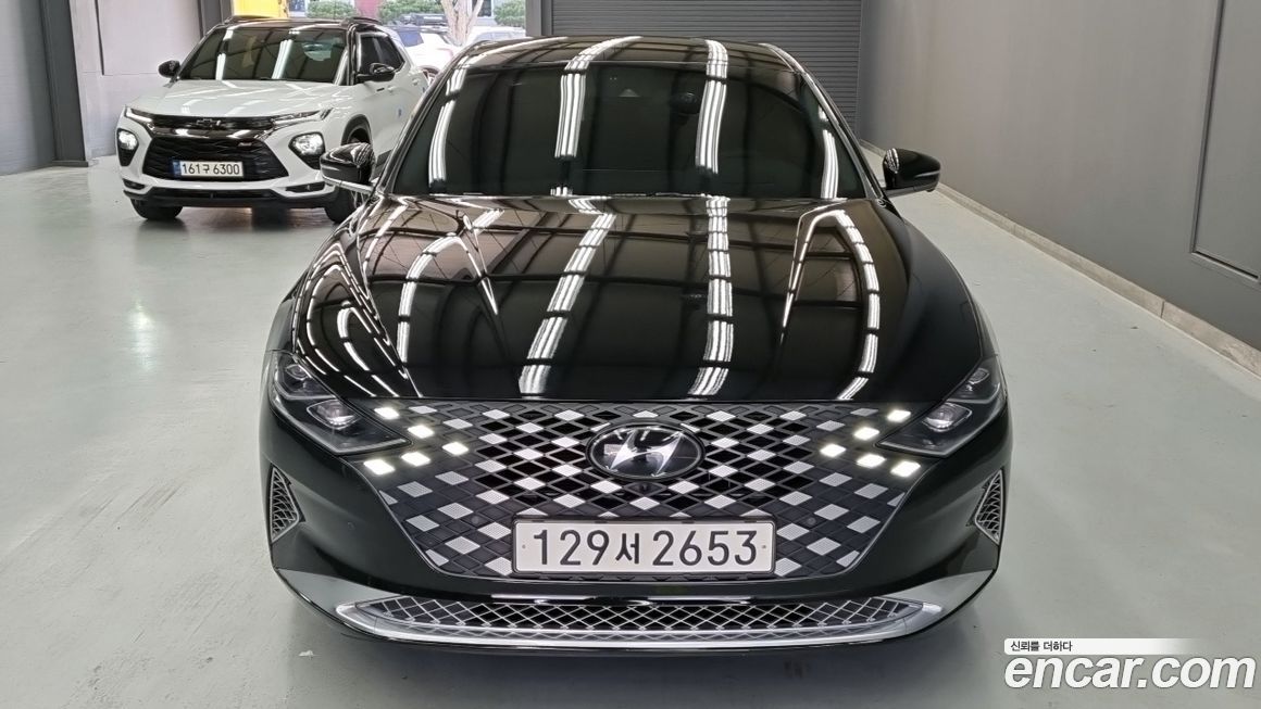 Hyundai Grandeur 2022
