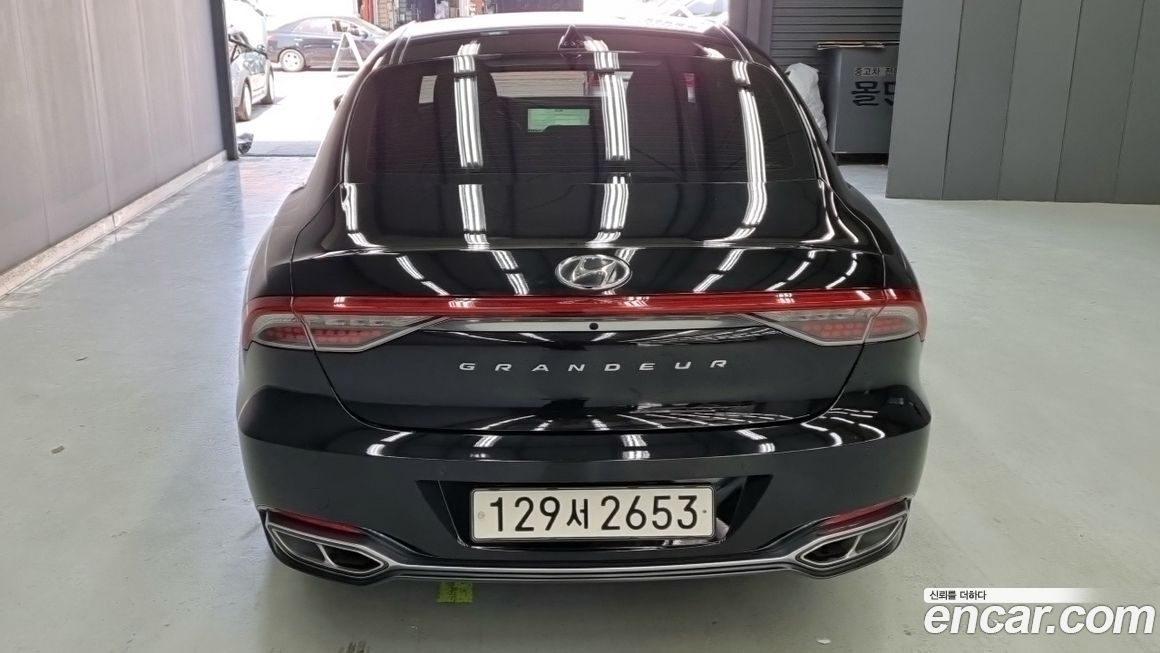 Hyundai Grandeur 2022