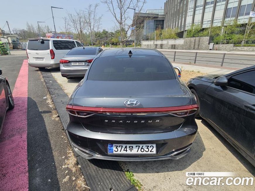 Hyundai Grandeur 2022