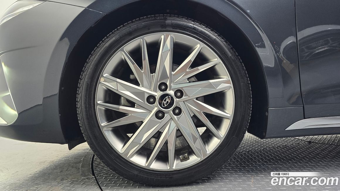 Hyundai Grandeur 2021