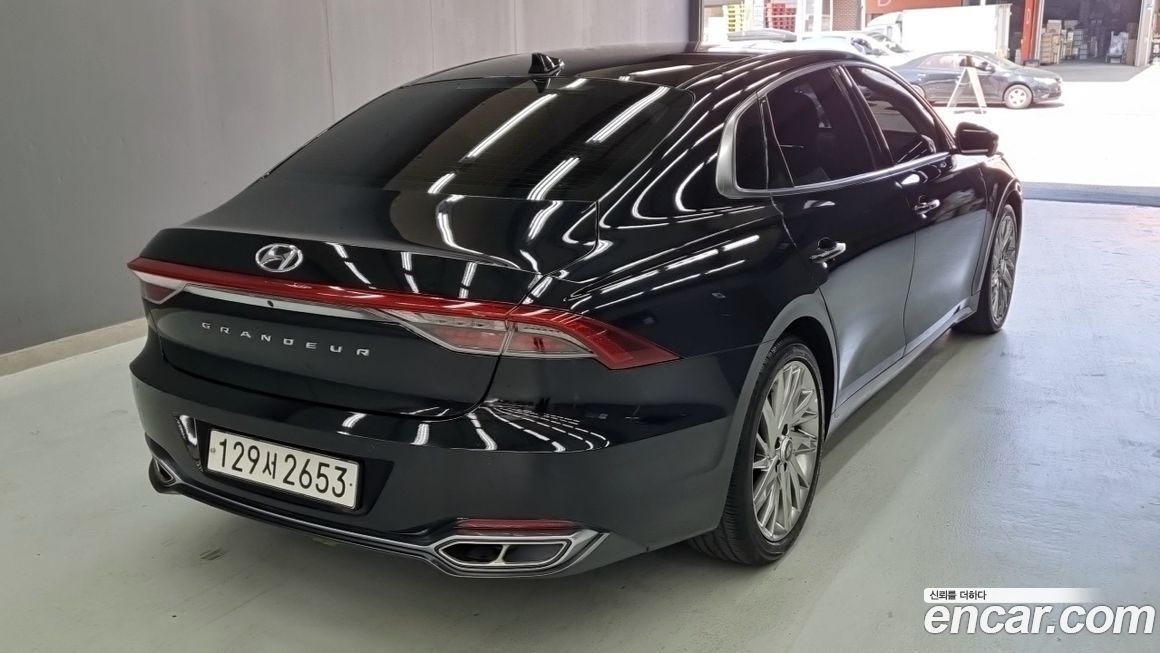Hyundai Grandeur 2022