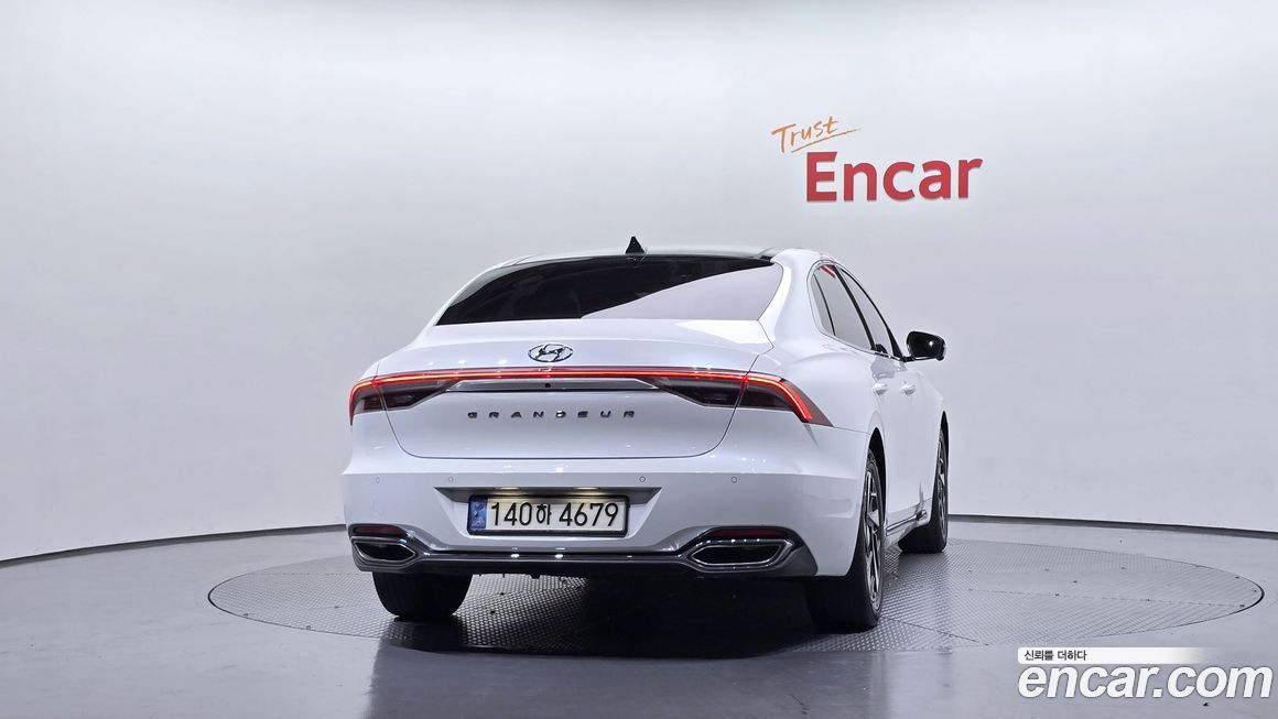 Hyundai Grandeur 2022