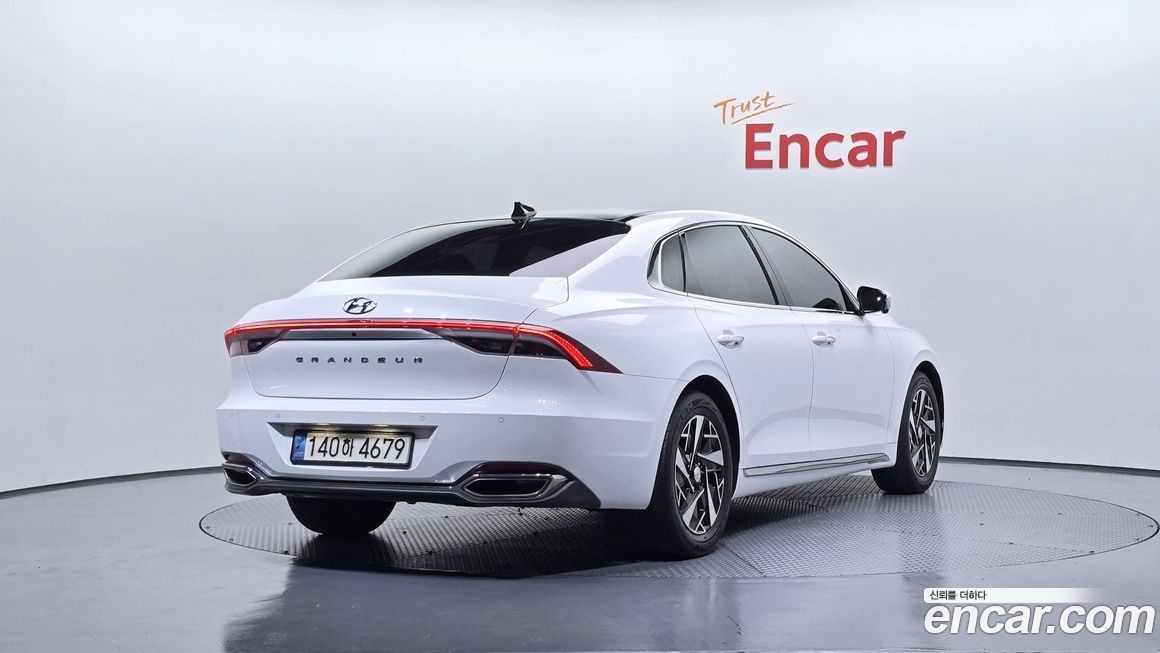 Hyundai Grandeur 2022