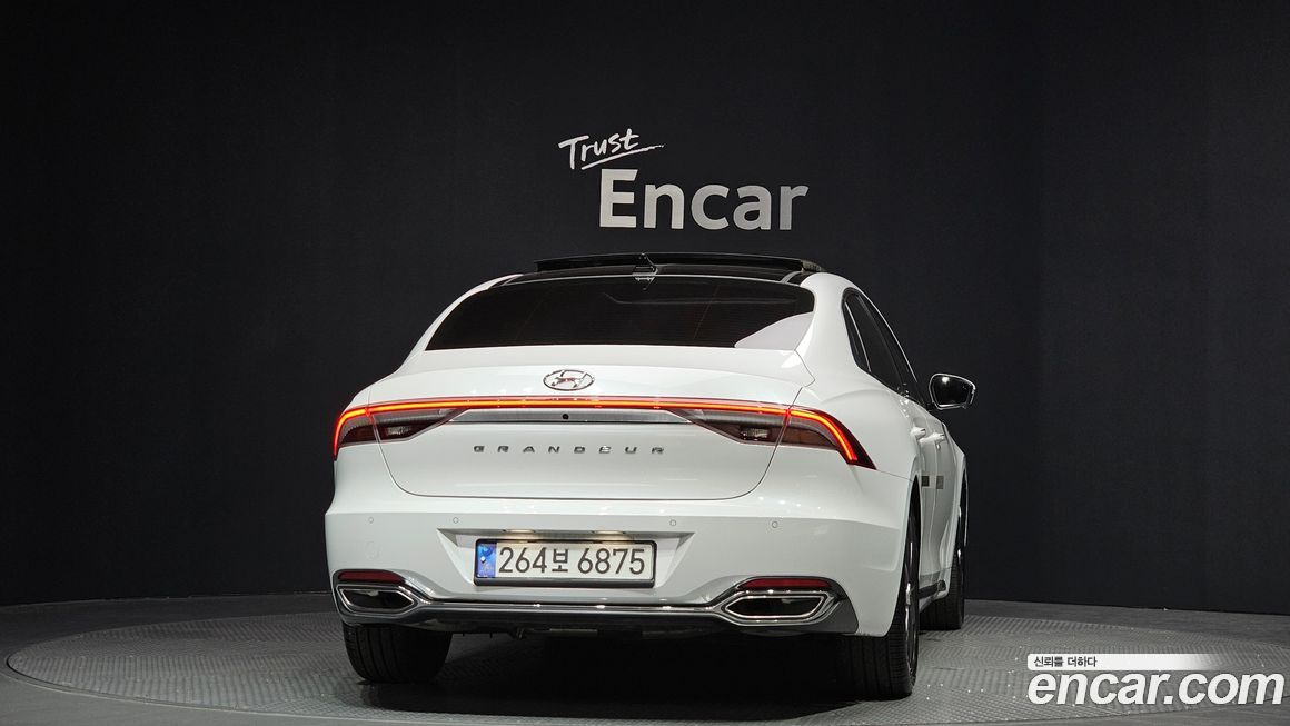 Hyundai Grandeur 2022