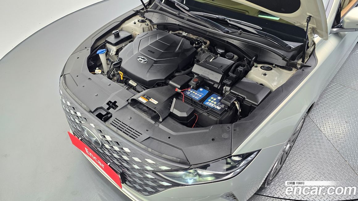 Hyundai Grandeur 2020