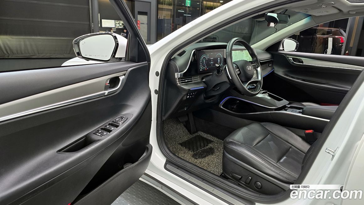 Hyundai Grandeur 2022