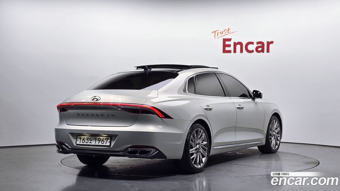 Hyundai Grandeur 2020