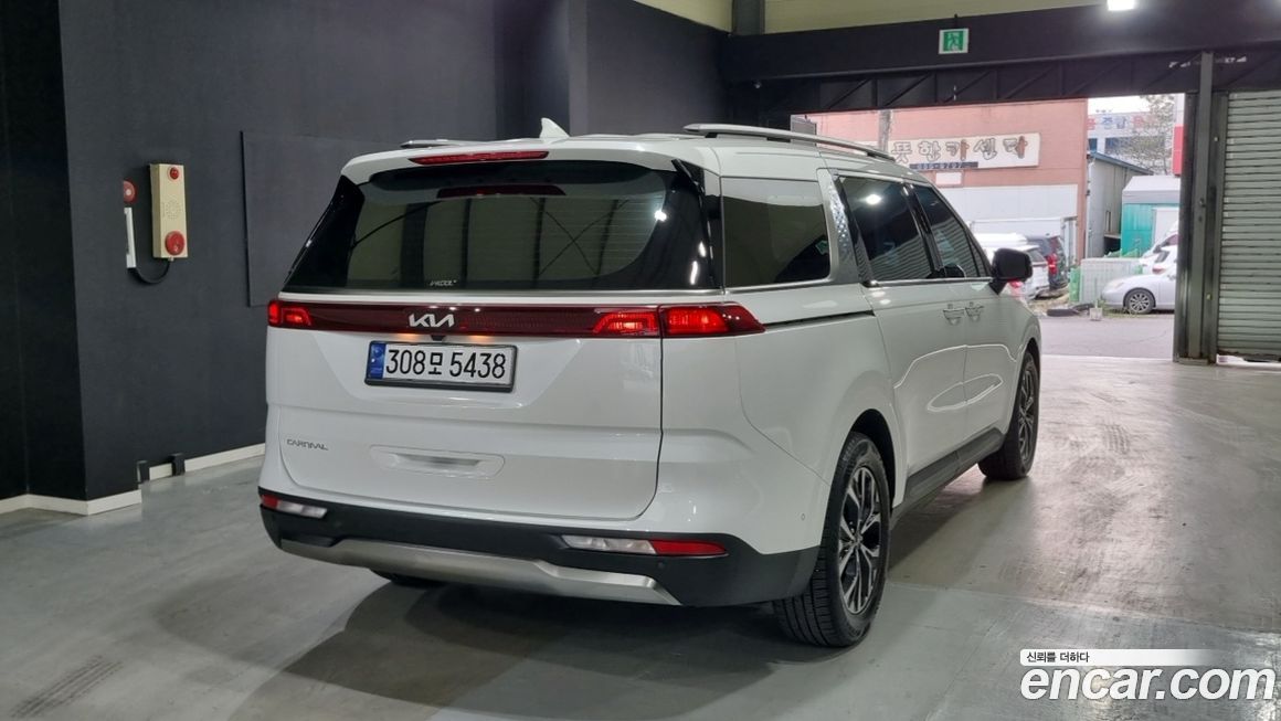 Kia Canival 2023