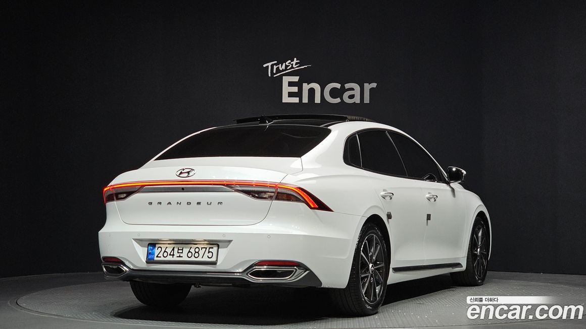 Hyundai Grandeur 2022