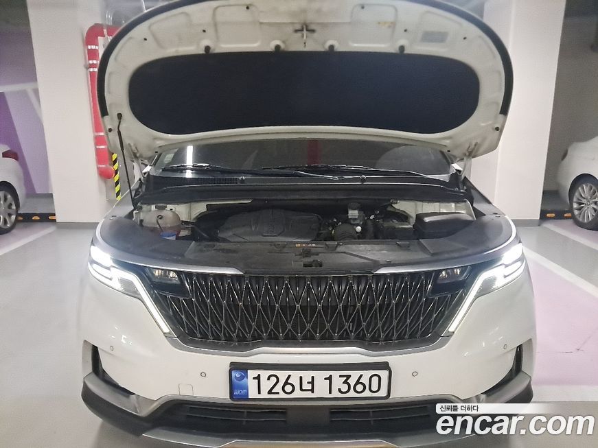 Kia Canival 2021