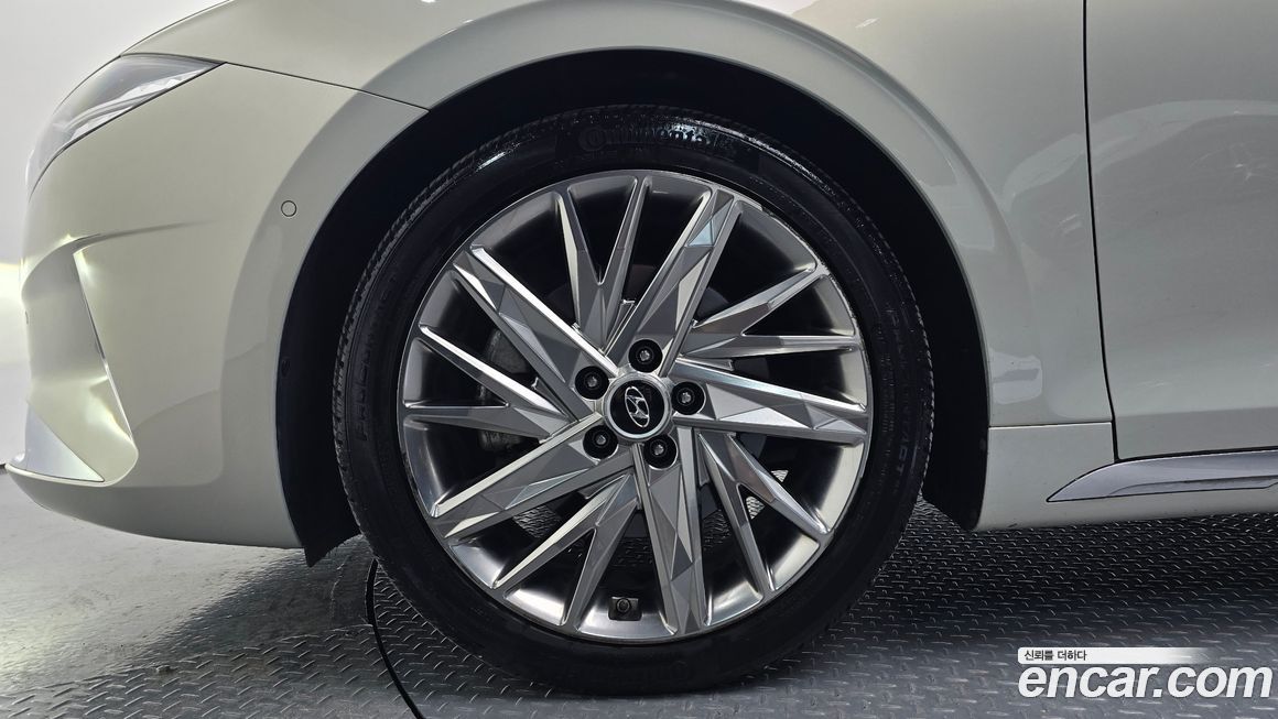 Hyundai Grandeur 2020