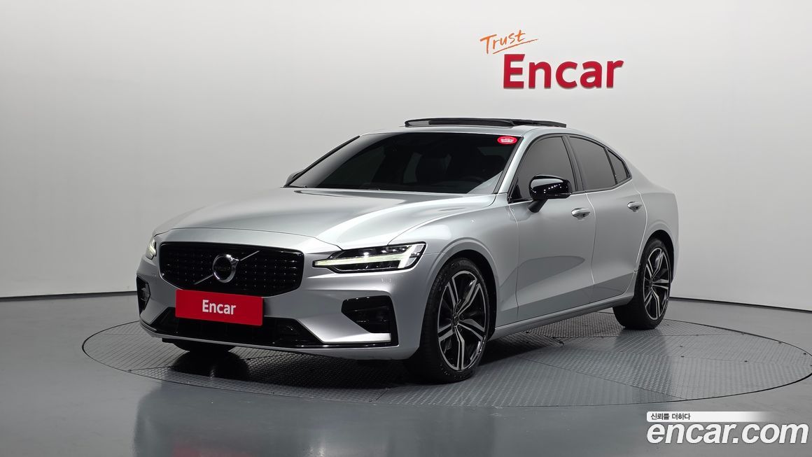 Volvo S60 2022