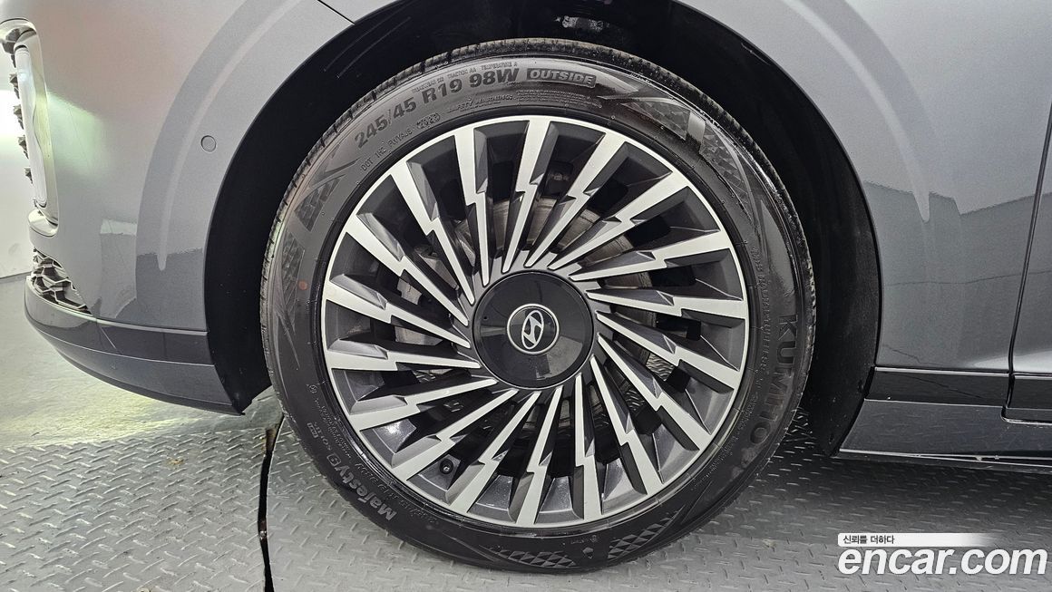 Hyundai Grandeur 2023