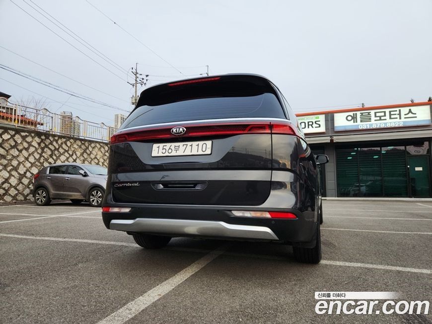 Kia Canival 2021