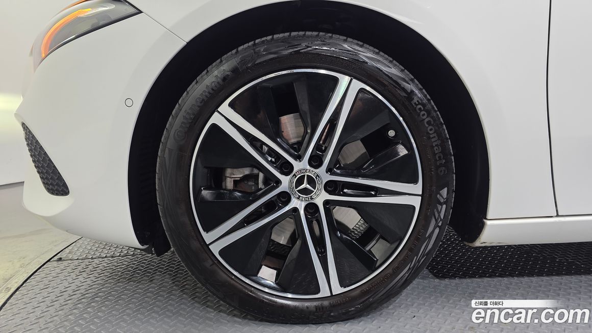 Mercedes-Benz A-Class 2025